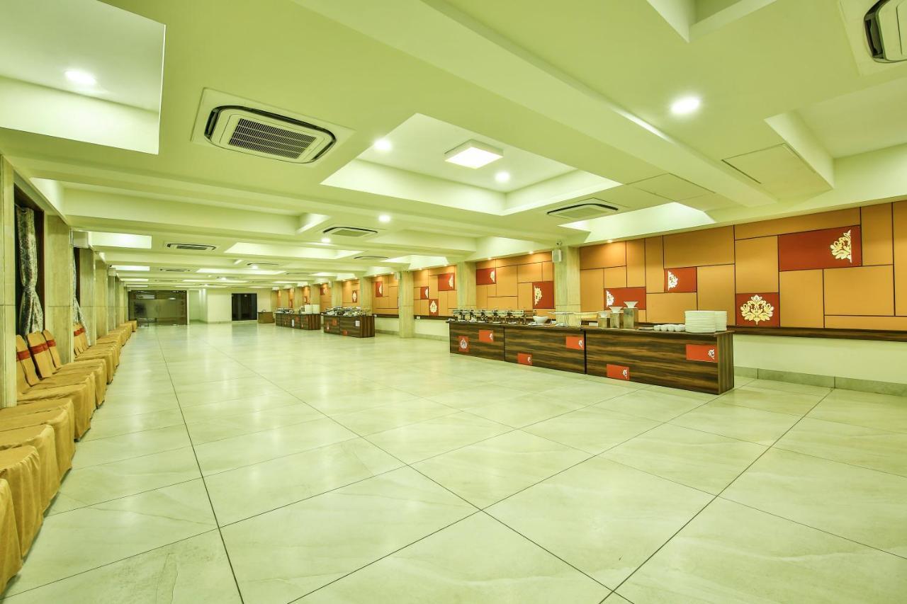 Fabhotel Flora Vastral Ahmedabad Ngoại thất bức ảnh
