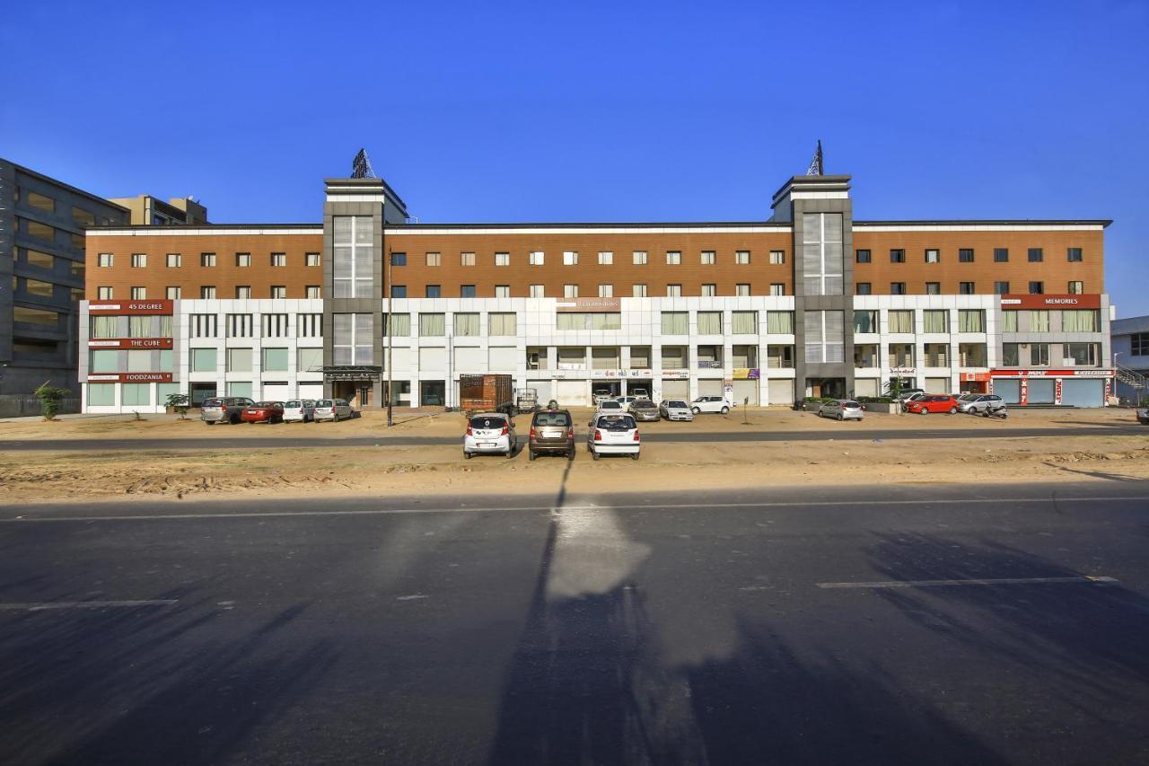 Fabhotel Flora Vastral Ahmedabad Ngoại thất bức ảnh