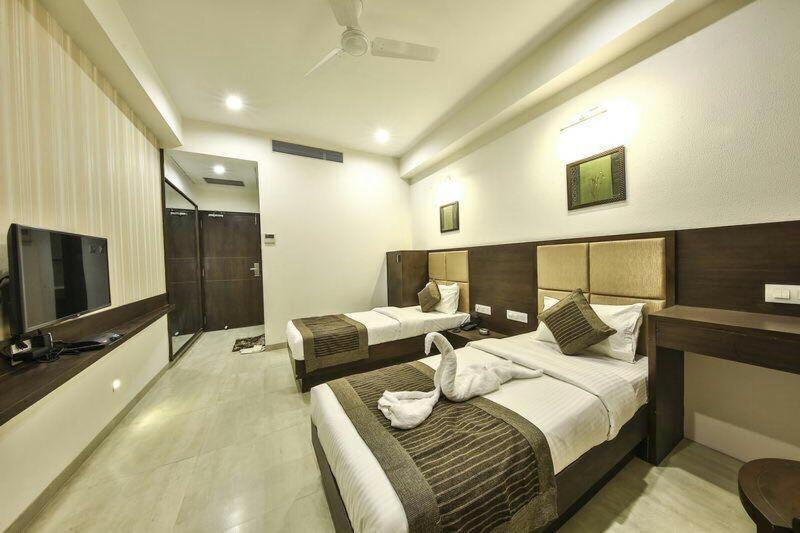 Fabhotel Flora Vastral Ahmedabad Ngoại thất bức ảnh