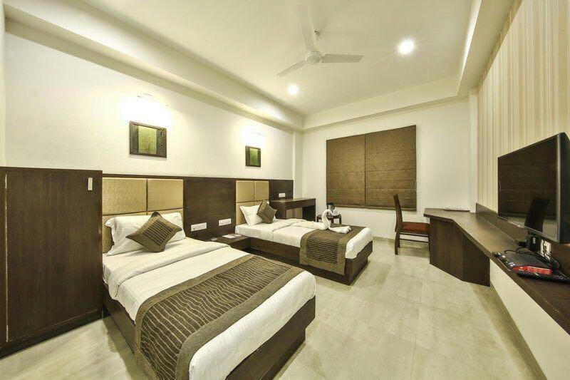 Fabhotel Flora Vastral Ahmedabad Ngoại thất bức ảnh