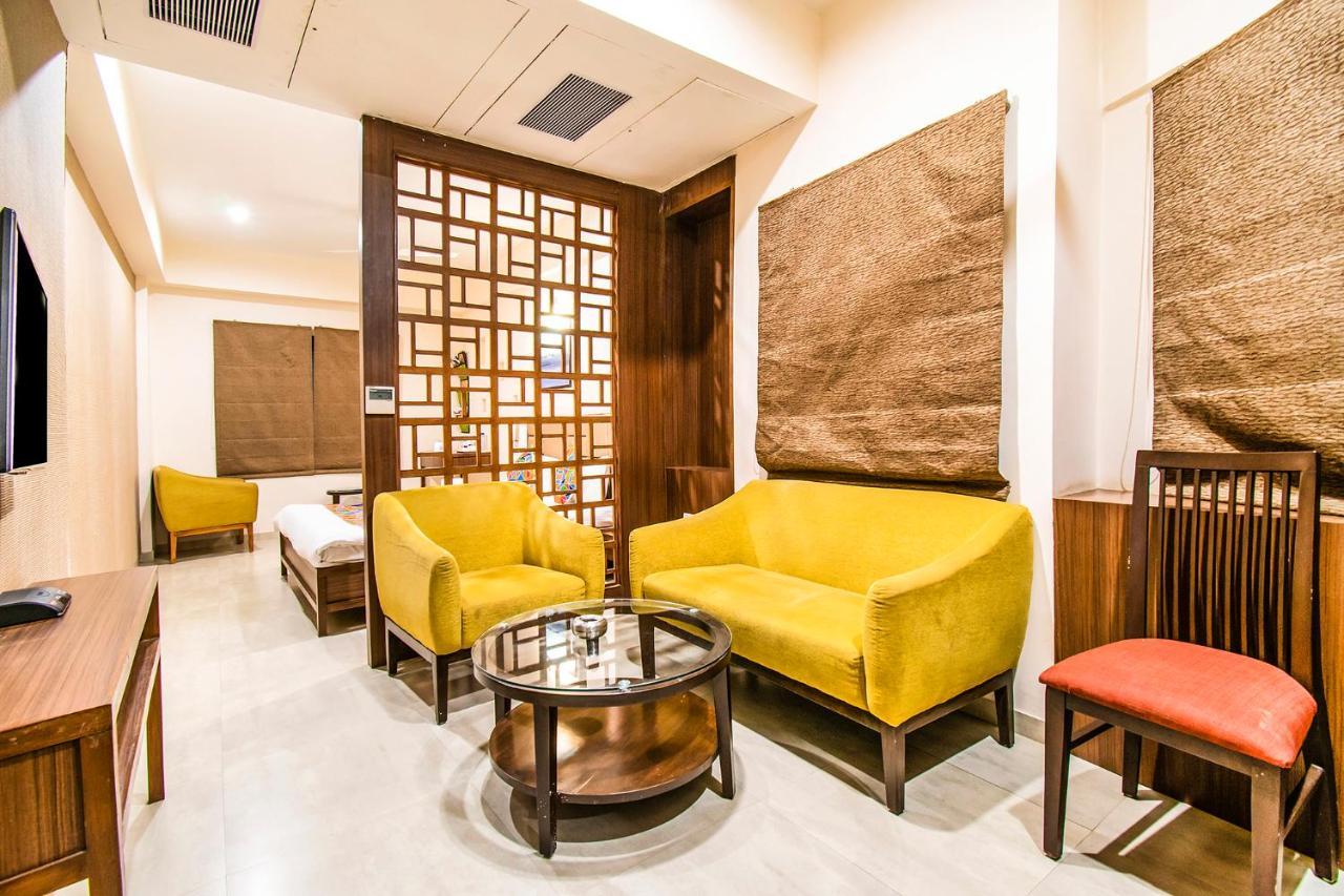 Fabhotel Flora Vastral Ahmedabad Ngoại thất bức ảnh